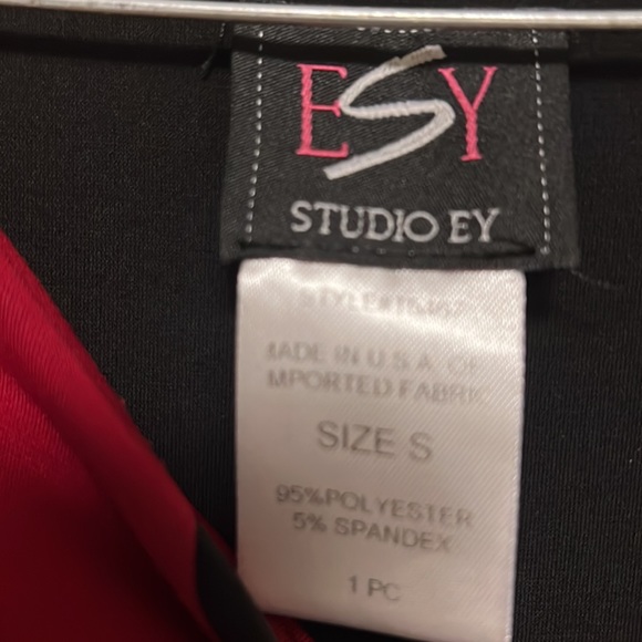 Women’s ESY STUDIO EY, Maxi Length, 3/4 Sleeves, Dress, Black & Red, Size Small - Picture 3 of 3